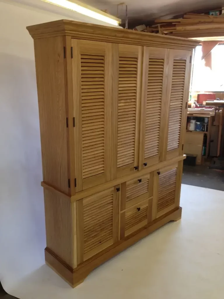 Louvered panel cabinet door styles