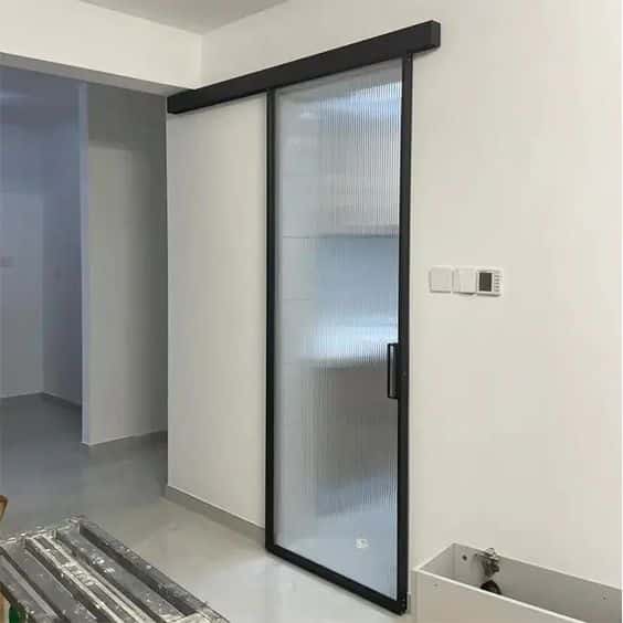 Aluminium glass door